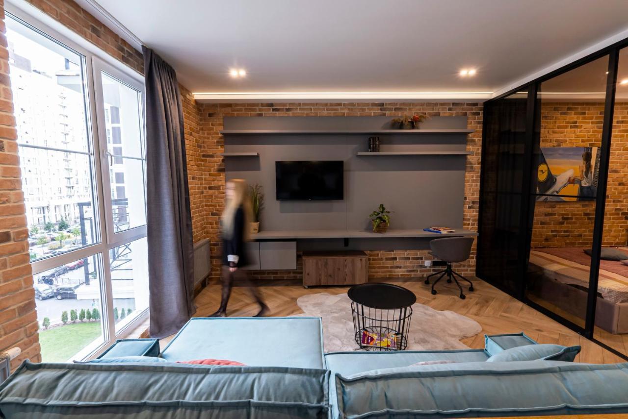 British Quarter Studios Kiev Bagian luar foto