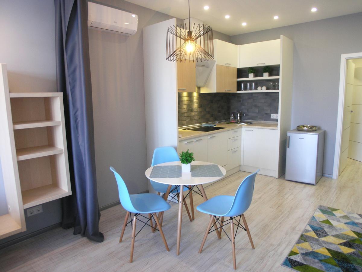 British Quarter Studios Kiev Bagian luar foto