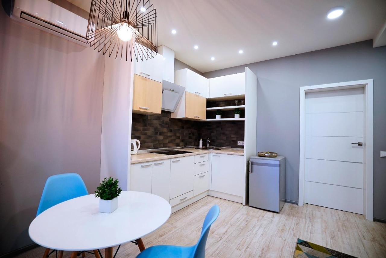 British Quarter Studios Kiev Bagian luar foto